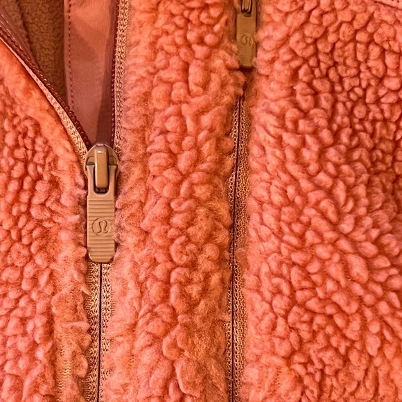 Lululemon mixed media fuzzy jacket - Picture 7 of 7